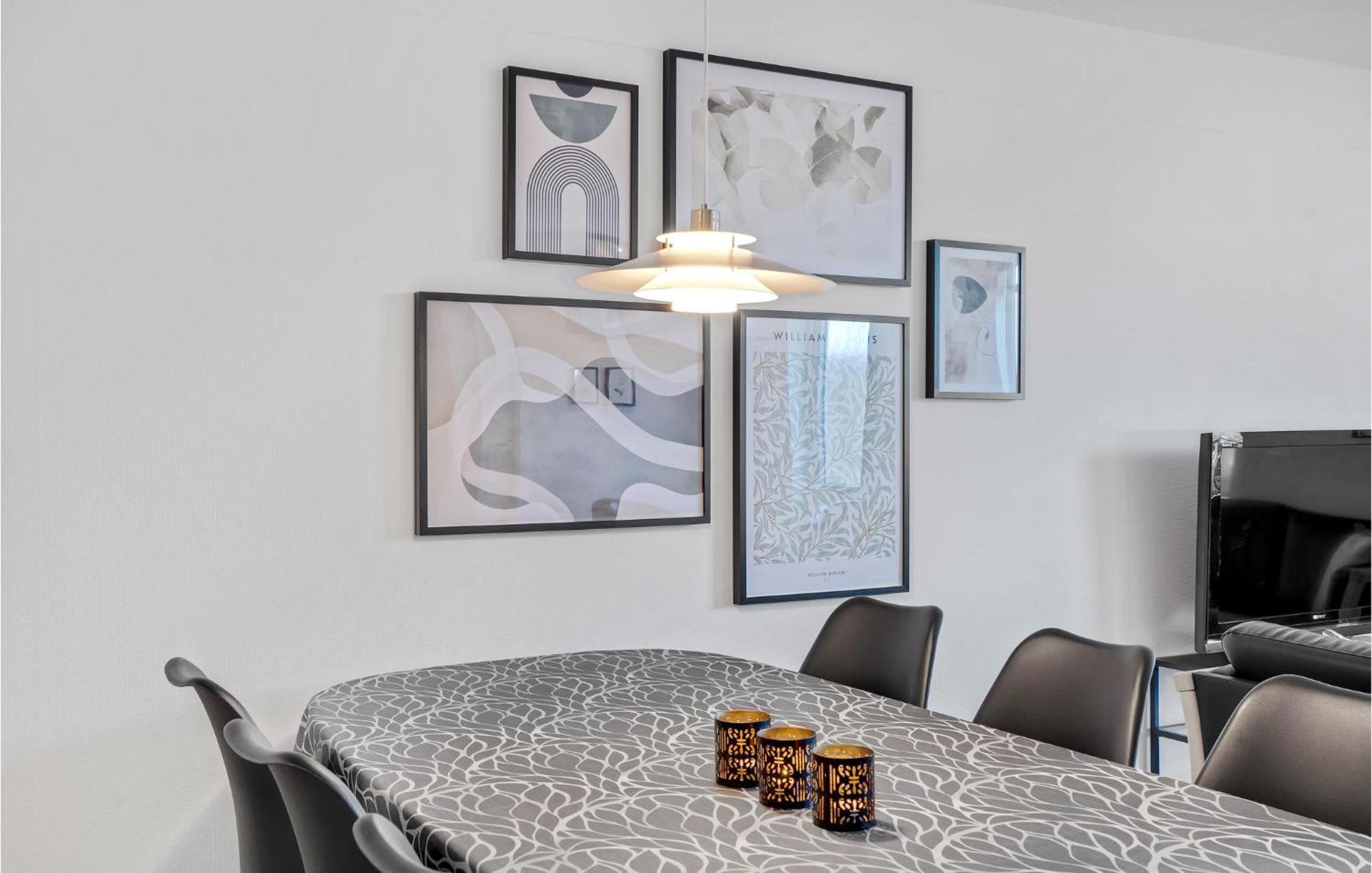 Amazing Home In Hvide Sande With Wifi Bjerregård エクステリア 写真